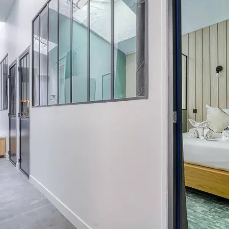 Stylish 2-bedroom Loft In The Heart Of With Air Conditioning * Paris