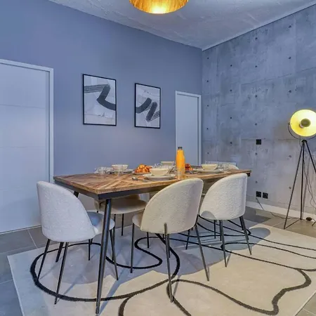 Stylish 2-bedroom Loft In The Heart Of With Air Conditioning Apartment Paris