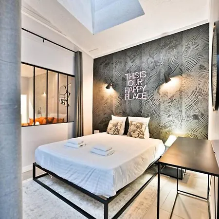Stylish 2-bedroom Loft In The Heart Of With Air Conditioning Apartment Paris